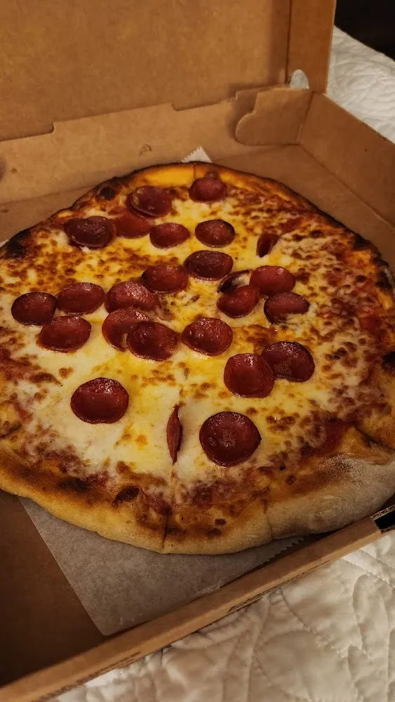 Small Pepperoni Pizza